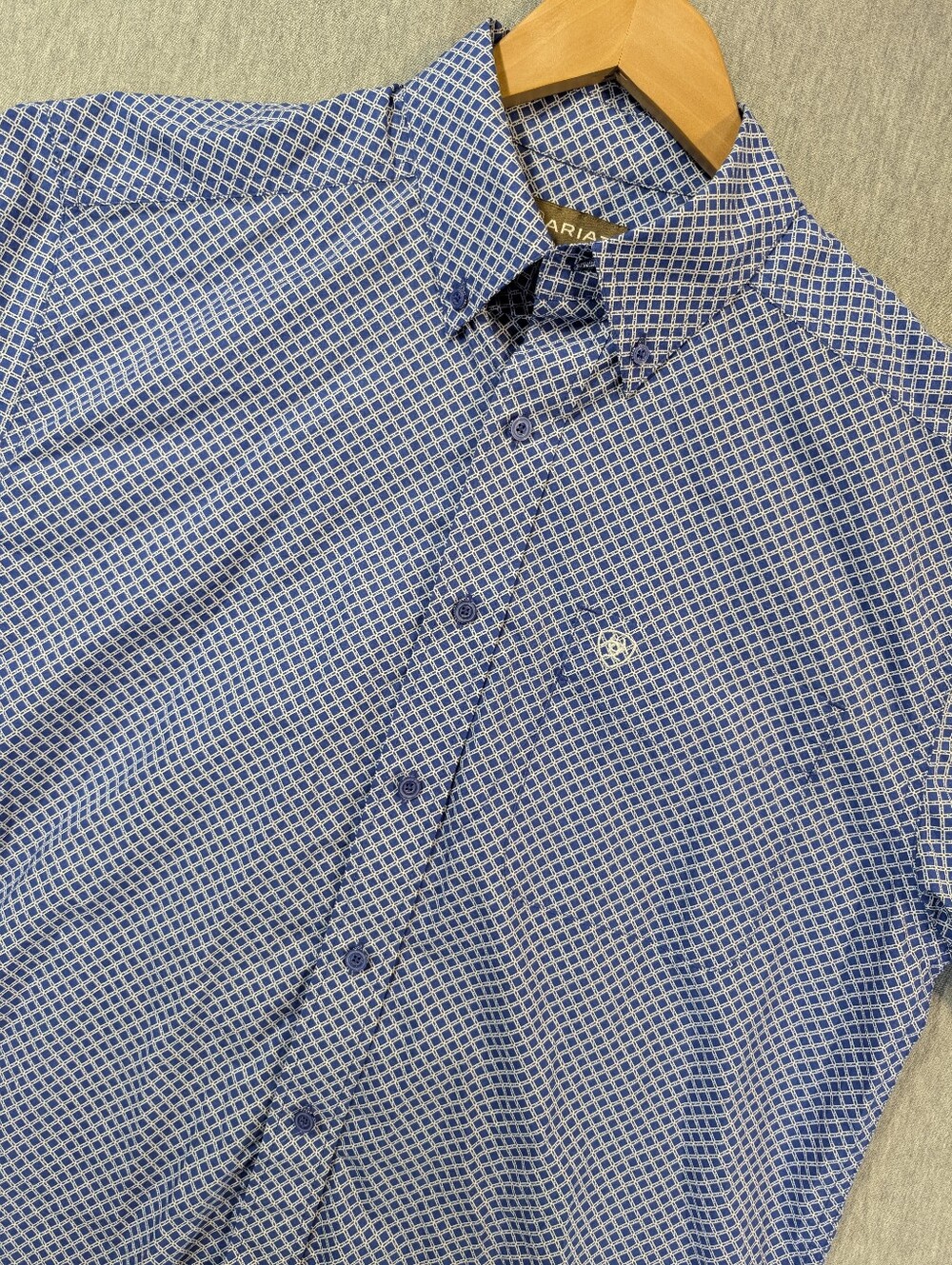 Ariat Geometric Micro Print Button Shirt Men's Medium Blue White Short Sleeve